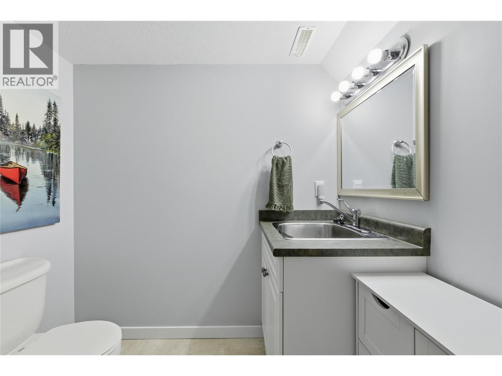 1492 Longley Crescent - 33