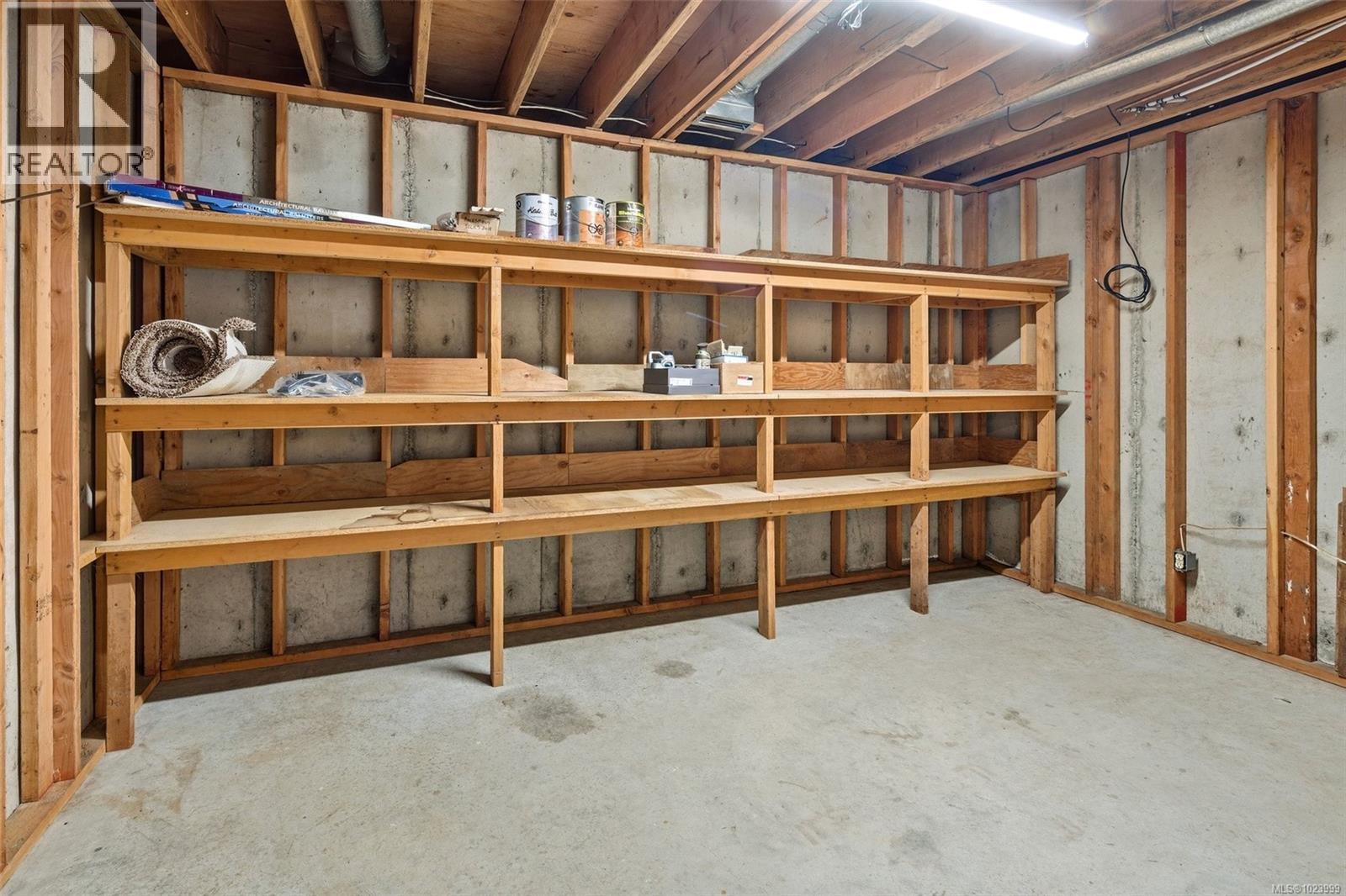 8335 Youbou Rd, Lake Cowichan