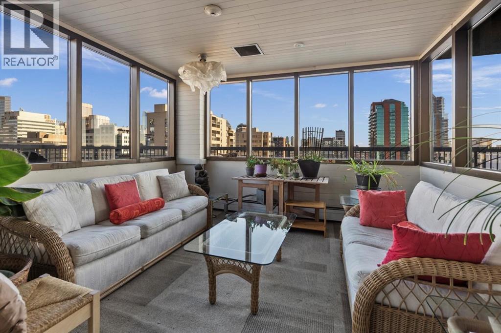 Single Family House for Sale in    Avenue SW Beltline Calgary 