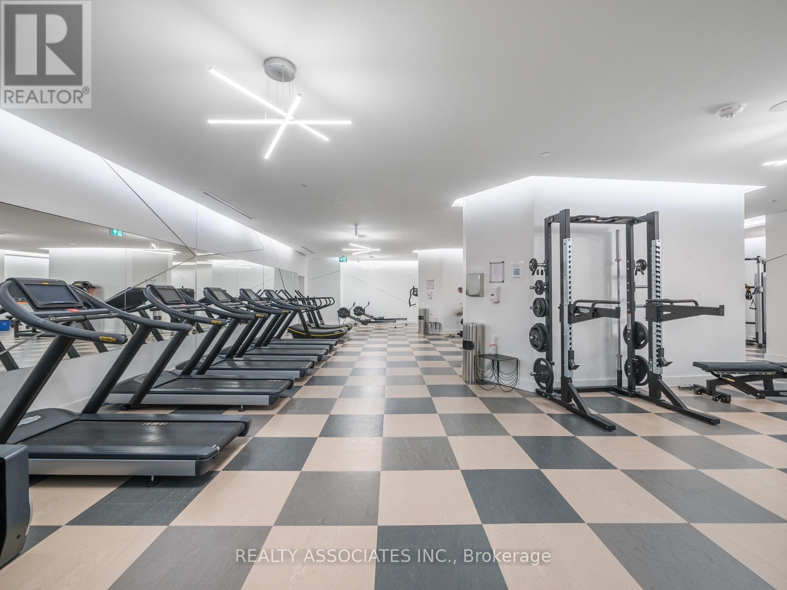 #2204 50 ORDNANCE STREET - 20