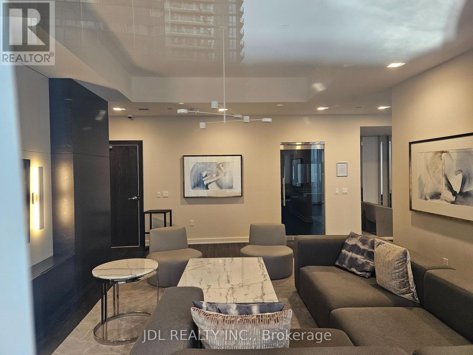 #2112 5180 YONGE STREET - 32
