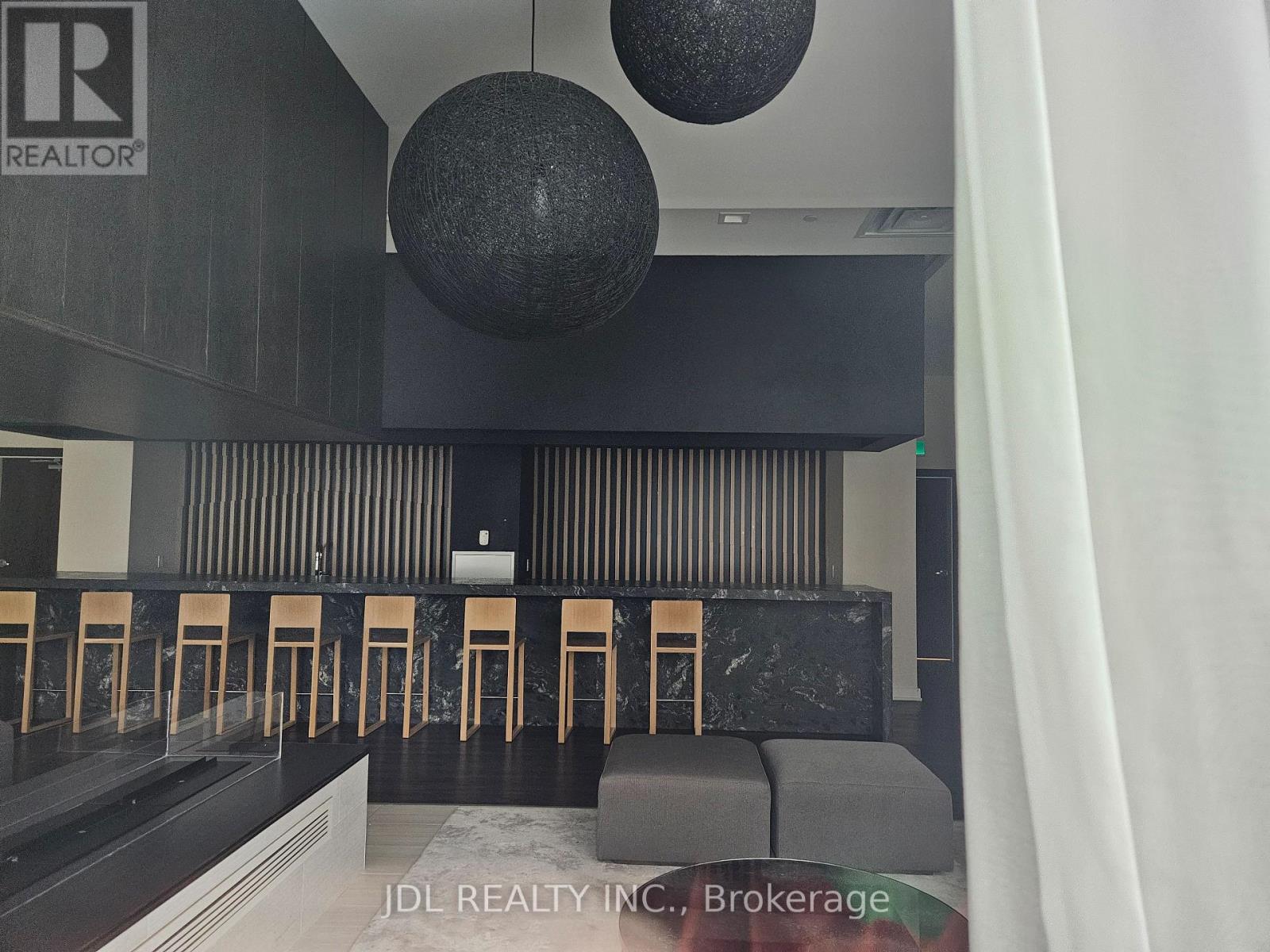 #2112 5180 YONGE STREET - 33