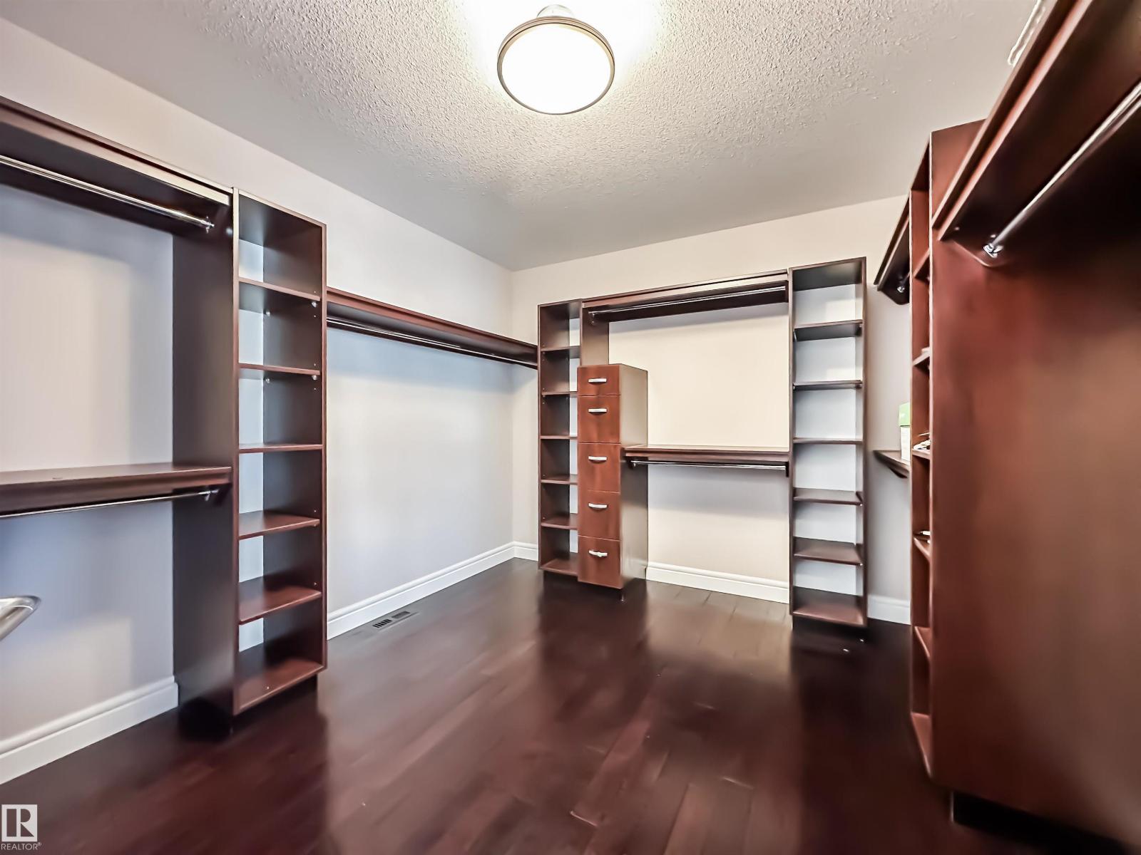 3438 WEST LD NW, Edmonton