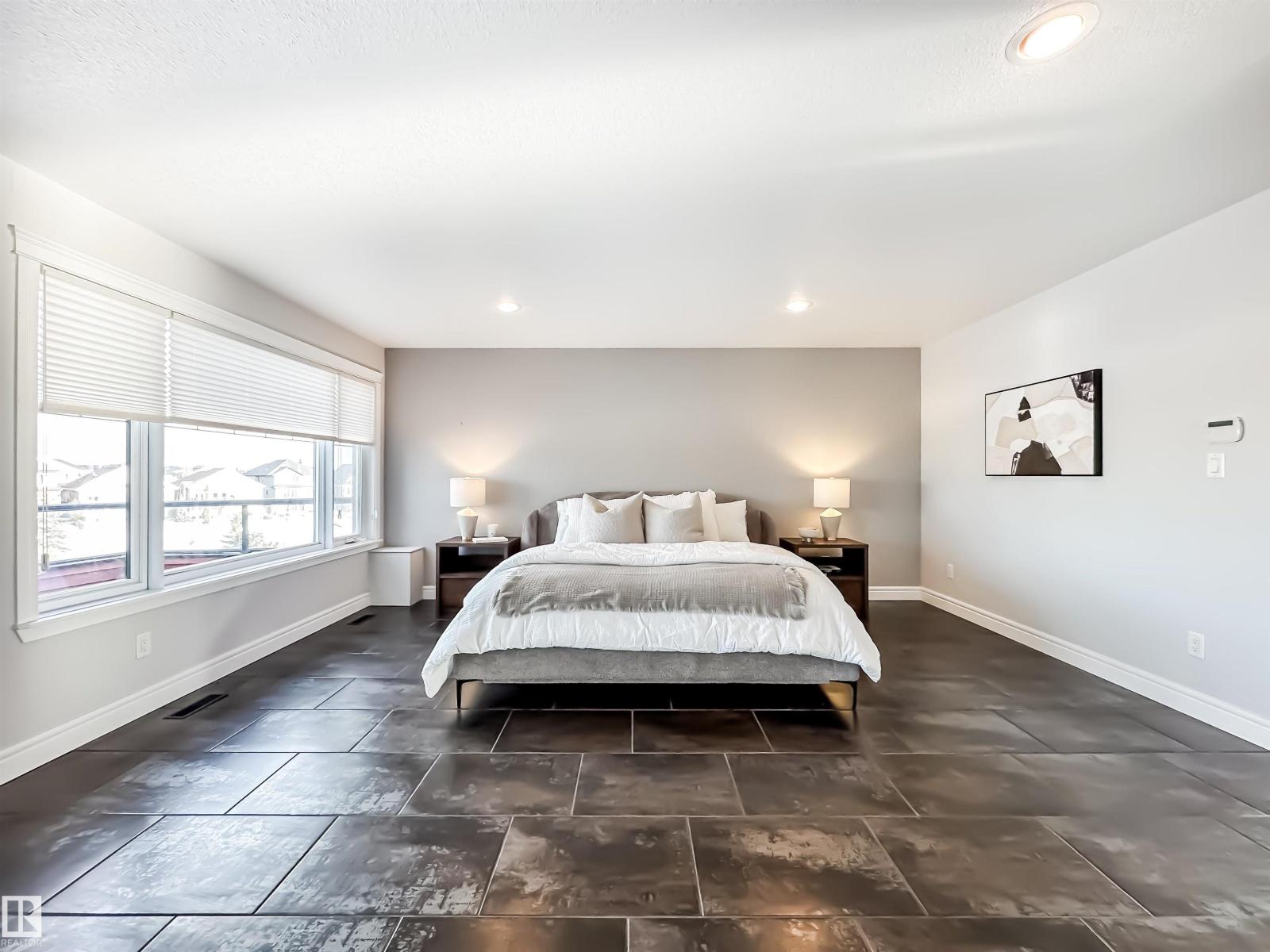 3438 WEST LD NW, Edmonton