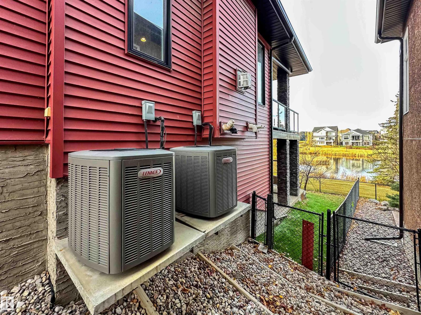 3438 WEST LD NW, Edmonton