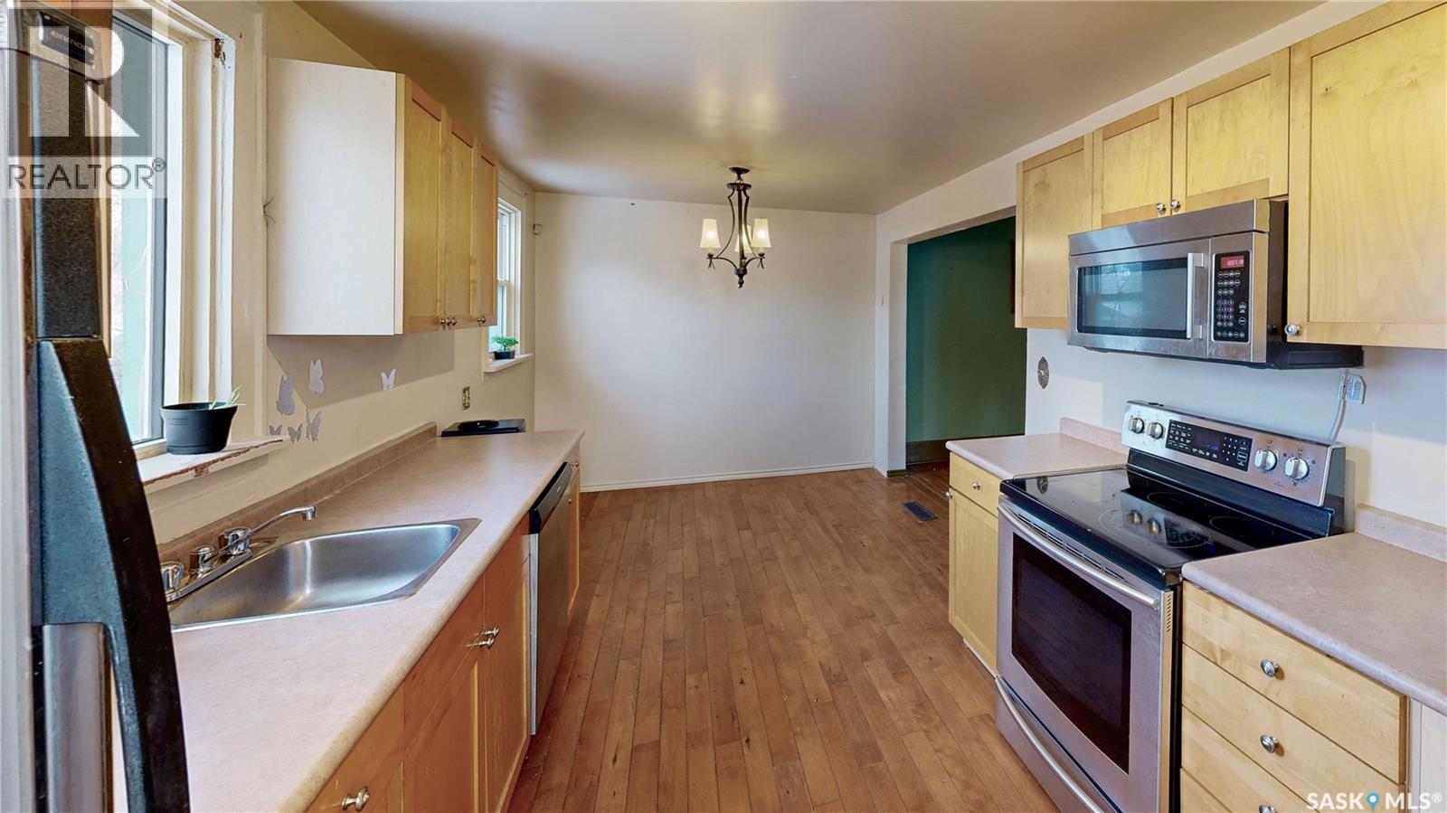 1138 PRINCESS STREET - 10