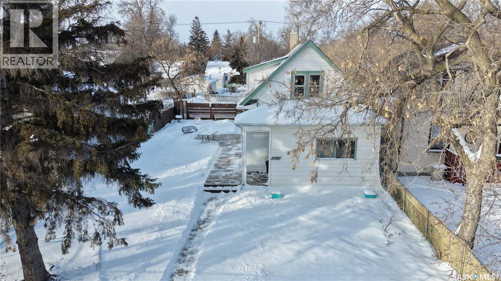 1138 PRINCESS STREET - 2