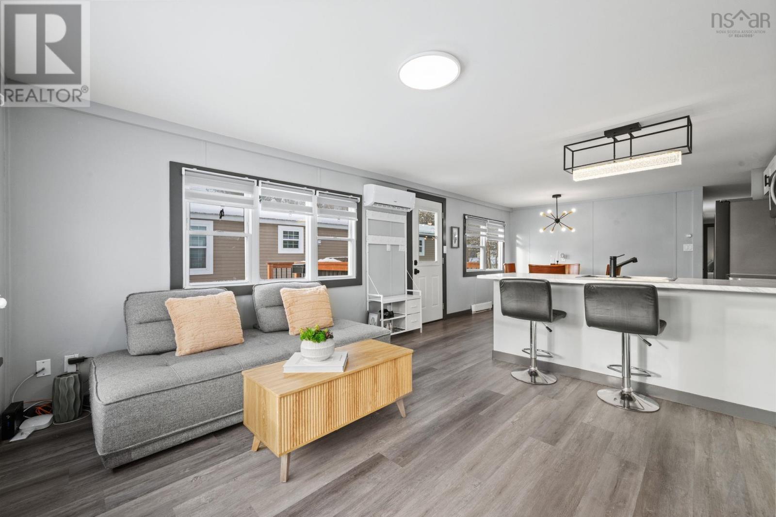 Property 5 of 29 of 12 Stanley Street