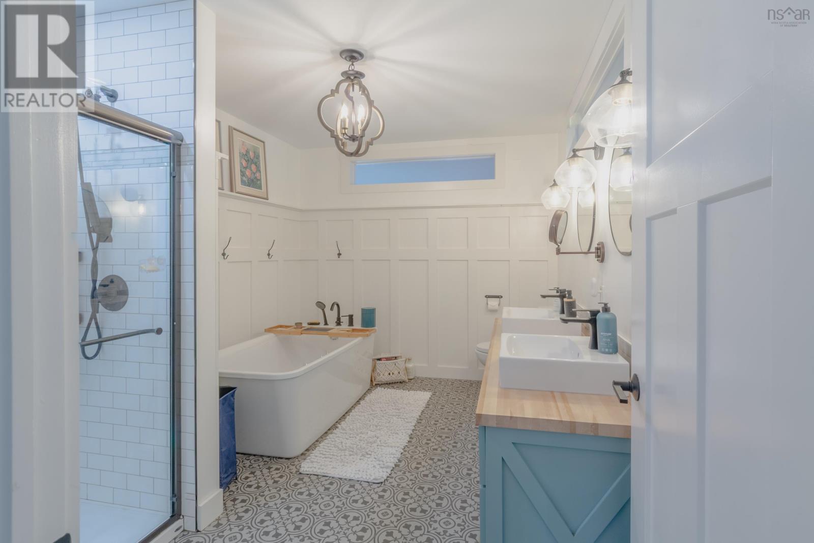 Property 22 of 47 of 3389 Highway 340 Highway