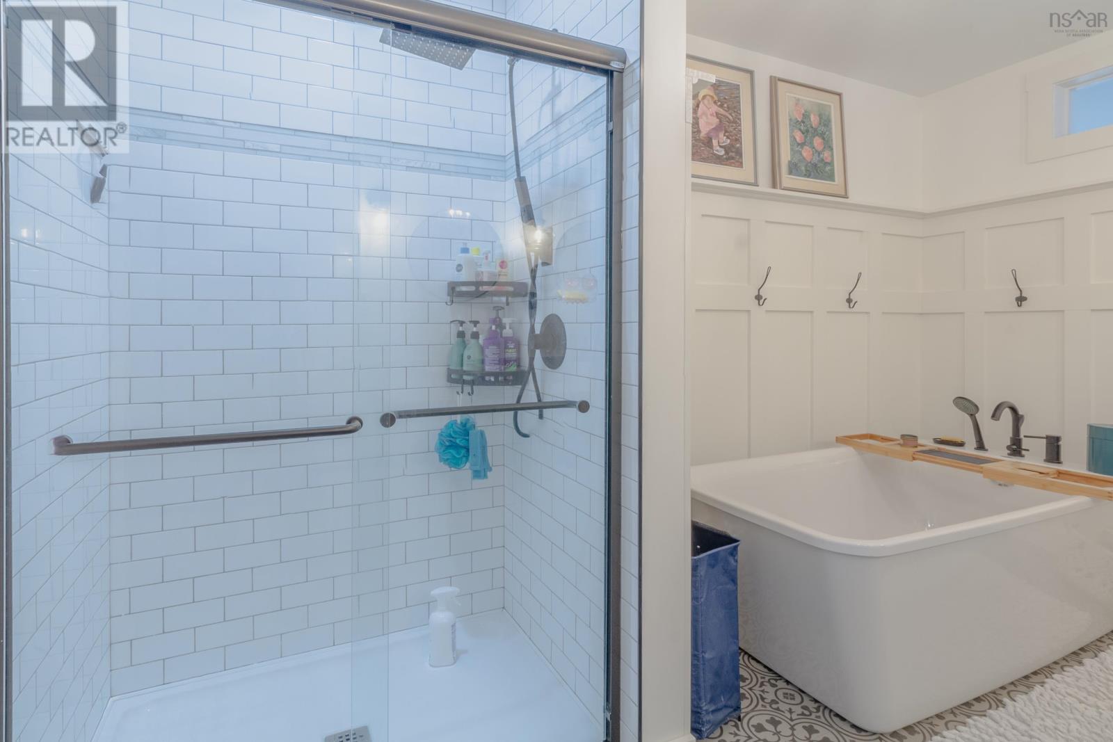 Property 24 of 47 of 3389 Highway 340 Highway