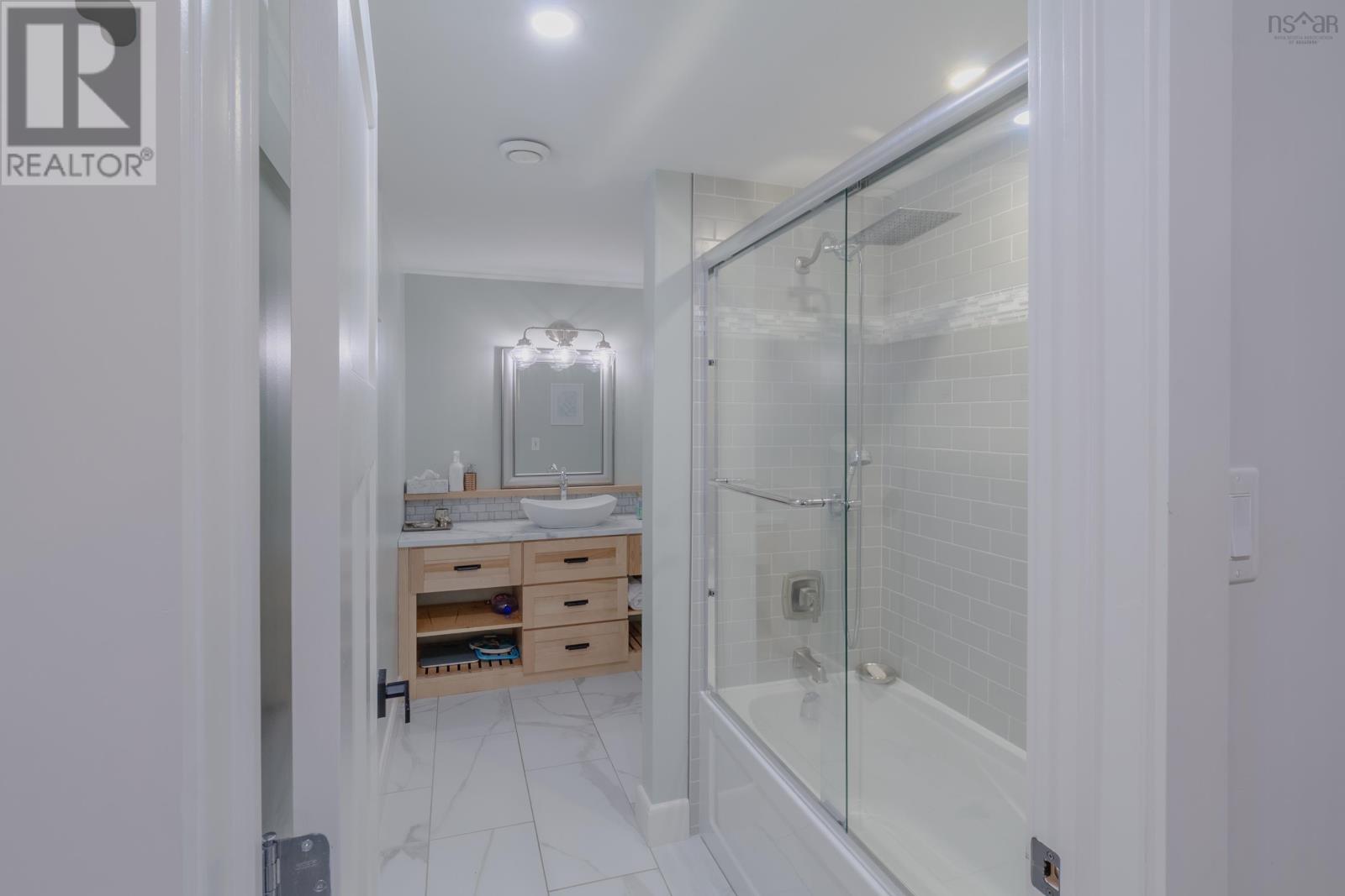 Property 34 of 47 of 3389 Highway 340 Highway