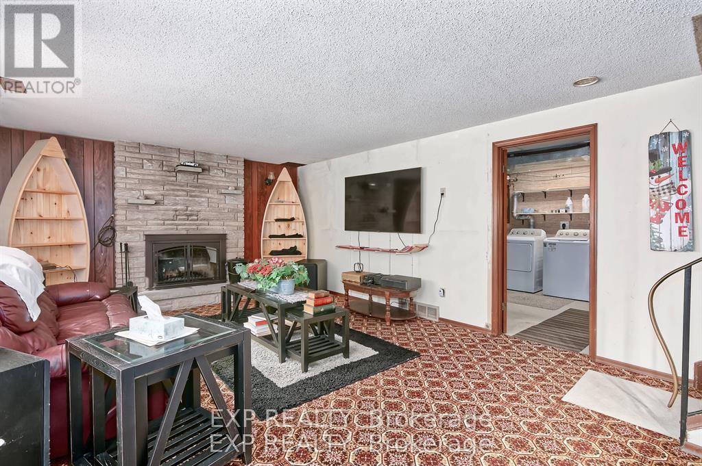 9995 PORT FRANKS ESTATES DRIVE - 13