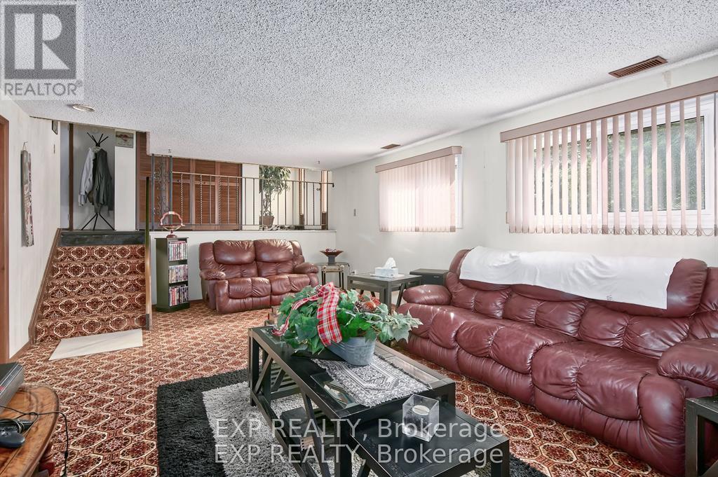 9995 PORT FRANKS ESTATES DRIVE - 14