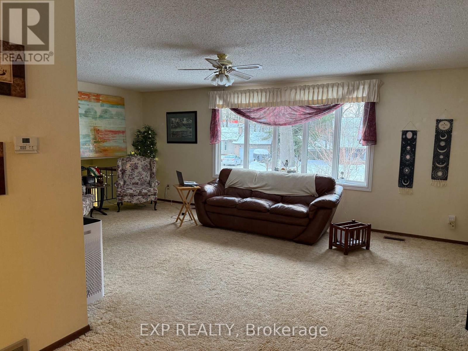 9995 PORT FRANKS ESTATES DRIVE - 21