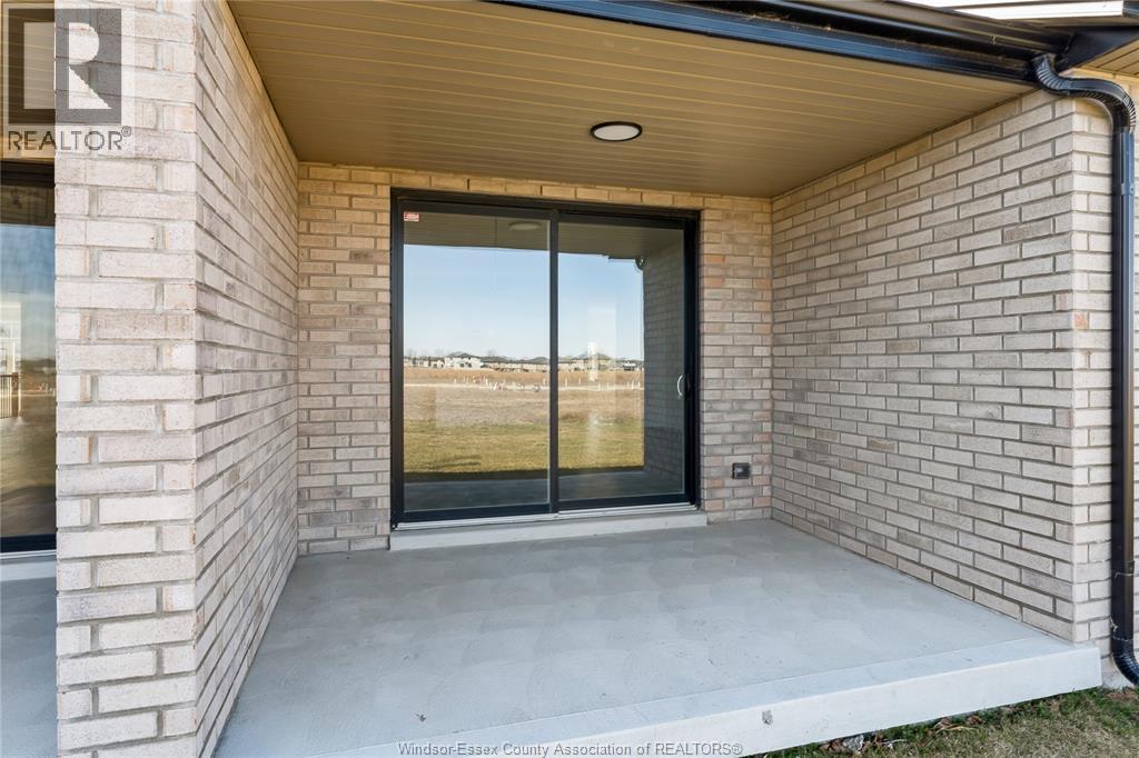 222 MCLELLAN AVENUE, Amherstburg, Ontario