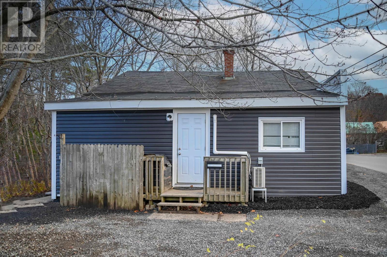 Property 32 of 33 of 1359 Sanford Road