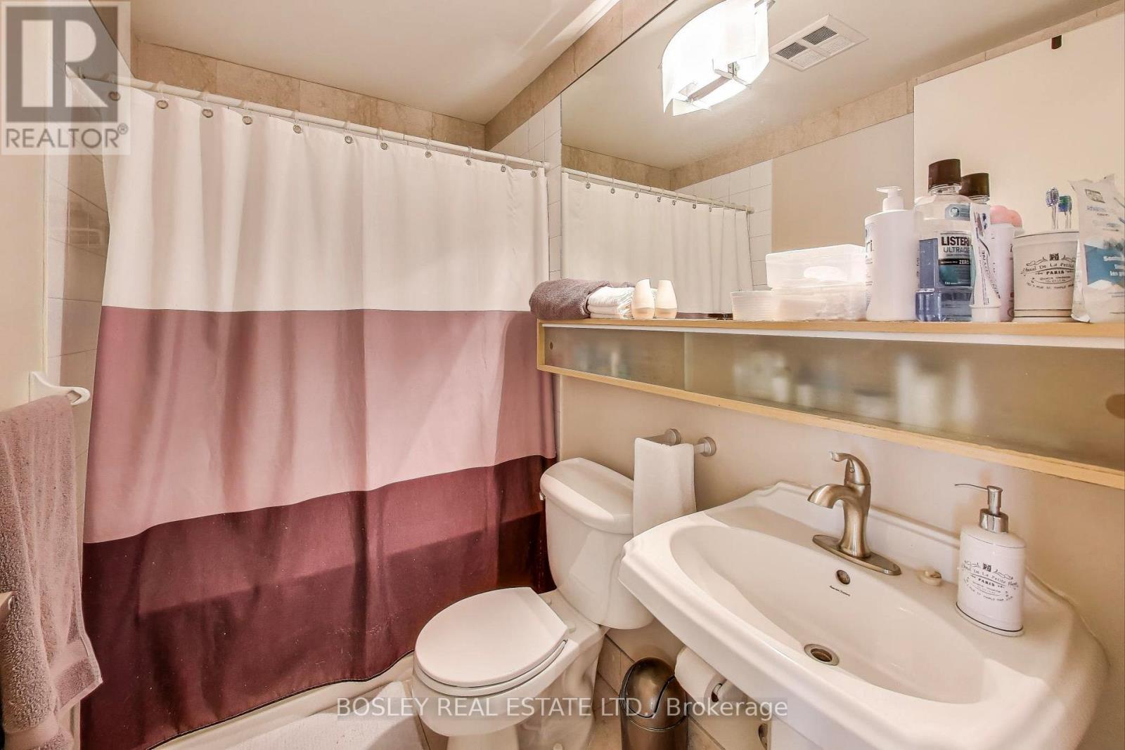 #1007 85 BLOOR STREET E - 16