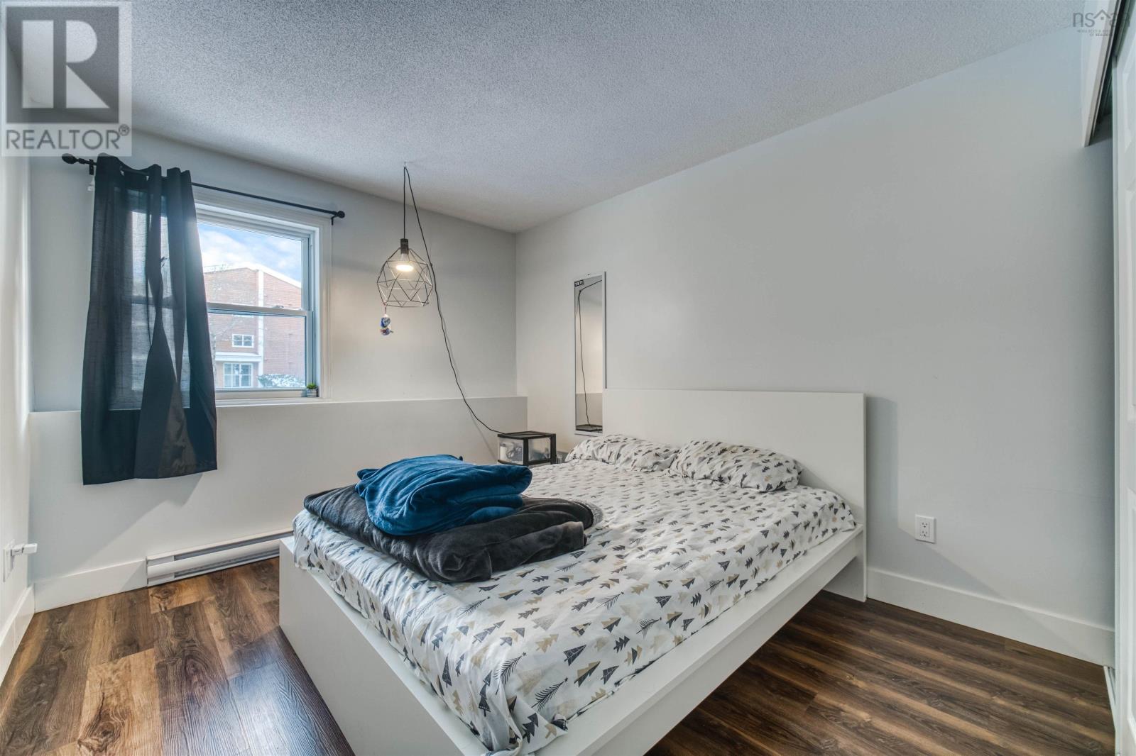 Property 12 of 28 of 106 51 River Lane