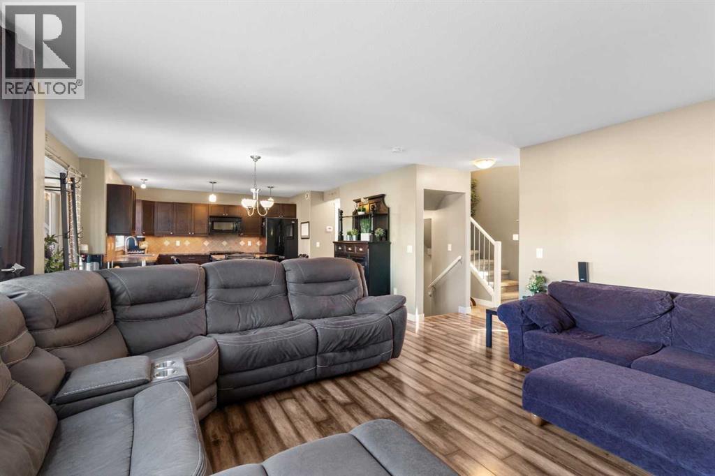 7008 Henners Gate, Lacombe
