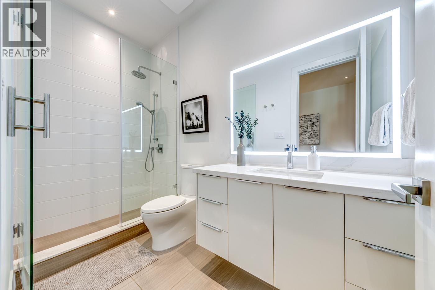 8224 ALPINE WAY, Whistler