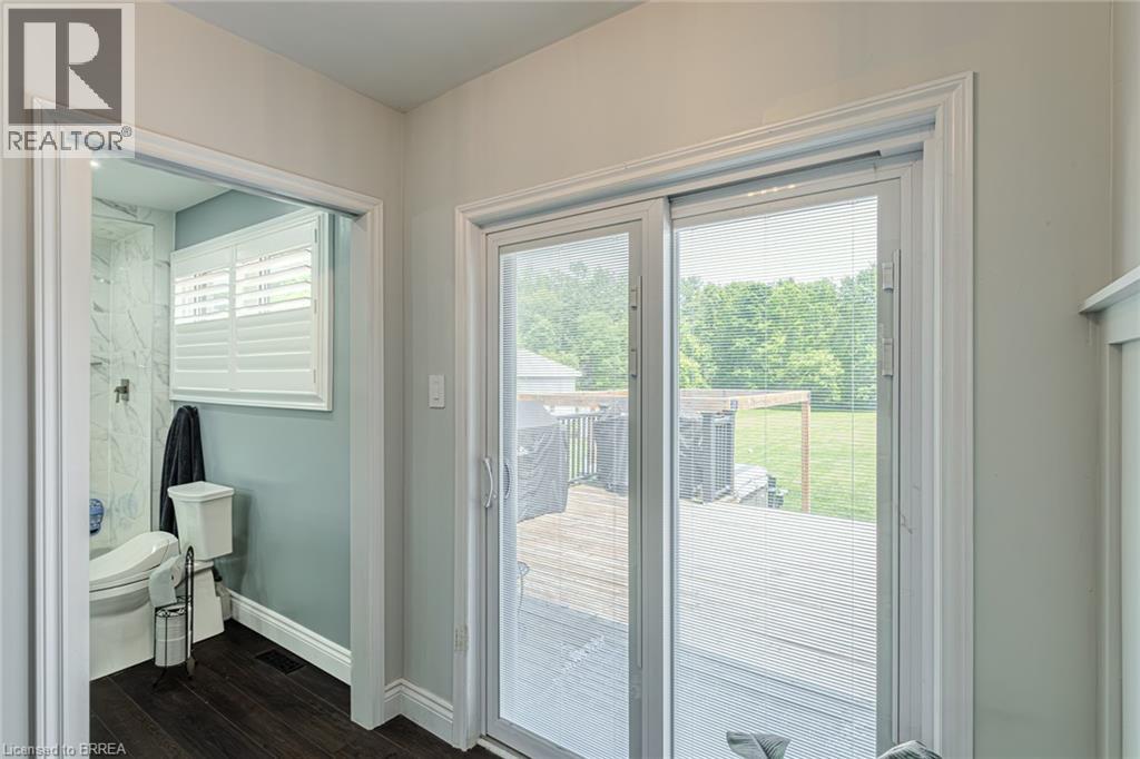 836 MOUNT PLEASANT Road — photo 30