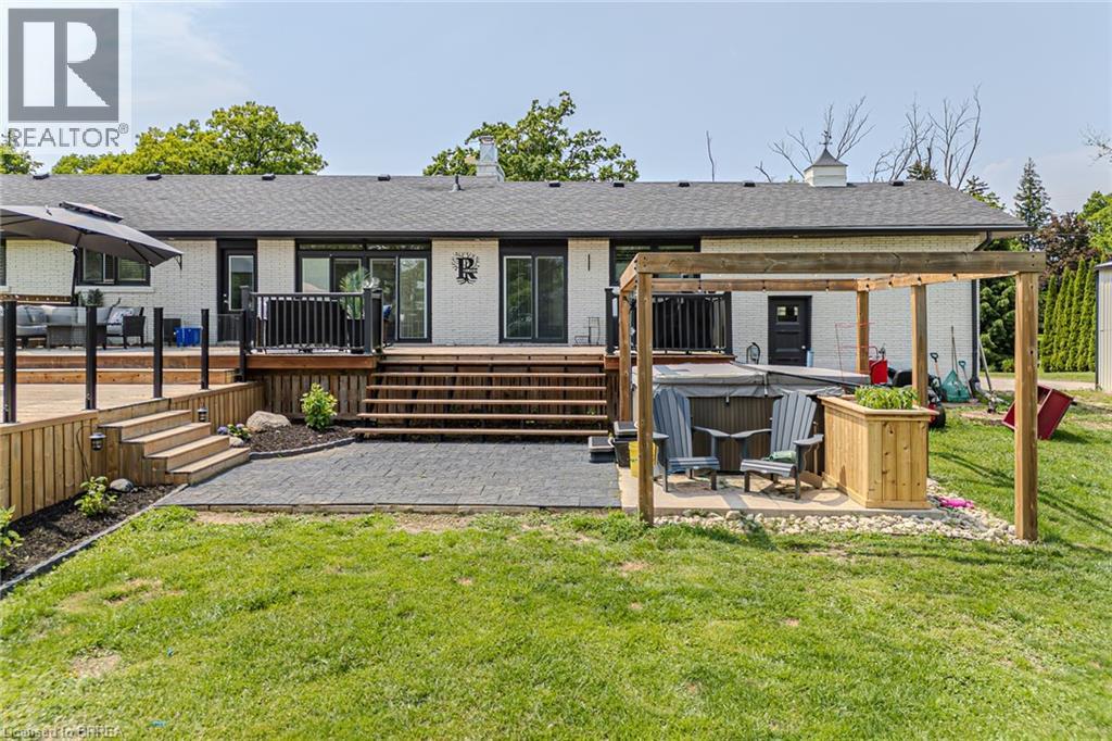 836 MOUNT PLEASANT Road — photo 48