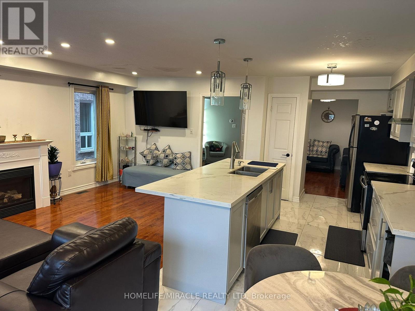 587 CABOTO TRAIL - 16