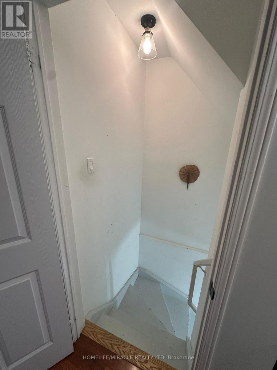 587 CABOTO TRAIL - 23