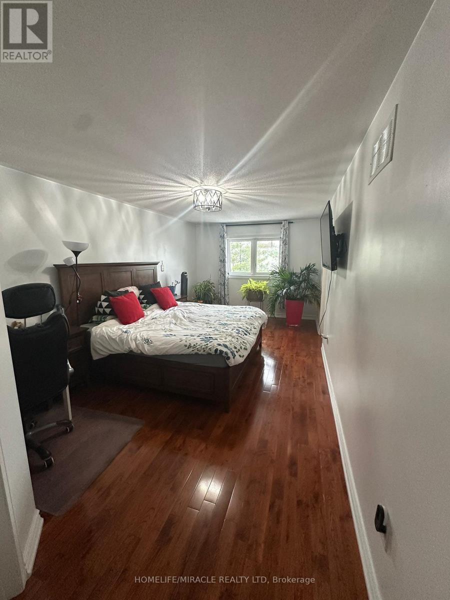 587 CABOTO TRAIL - 38