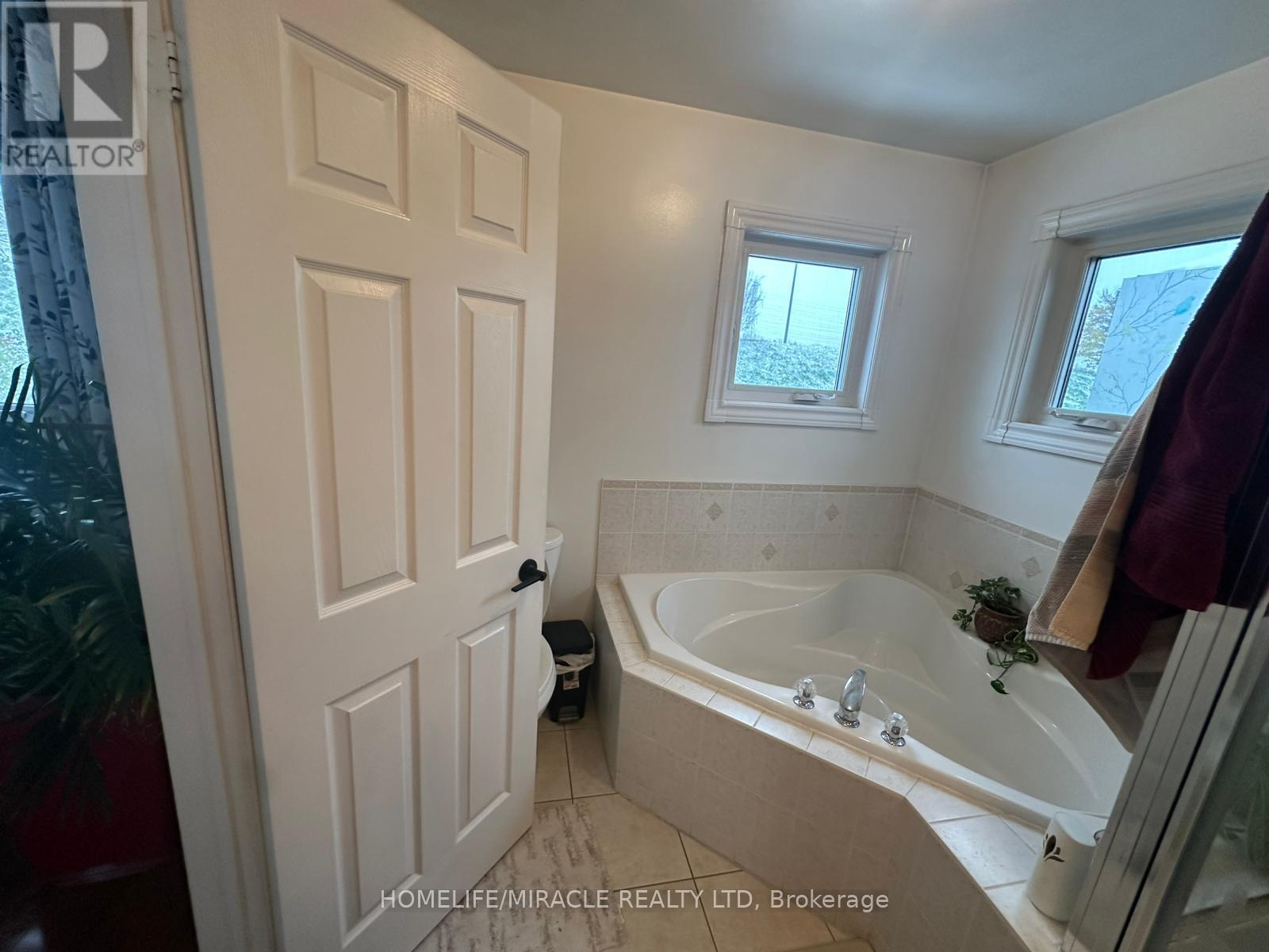 587 CABOTO TRAIL - 45