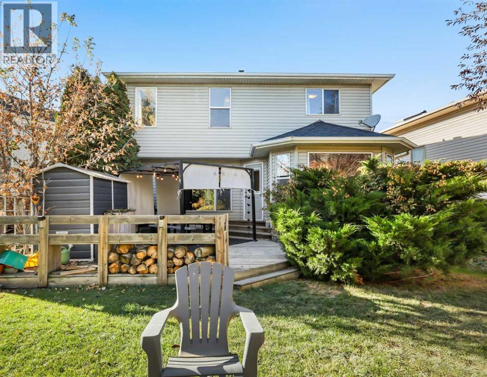 Single Family House for Sale in  Douglas Ridge Green SE Douglasdale/Glen Calgary 