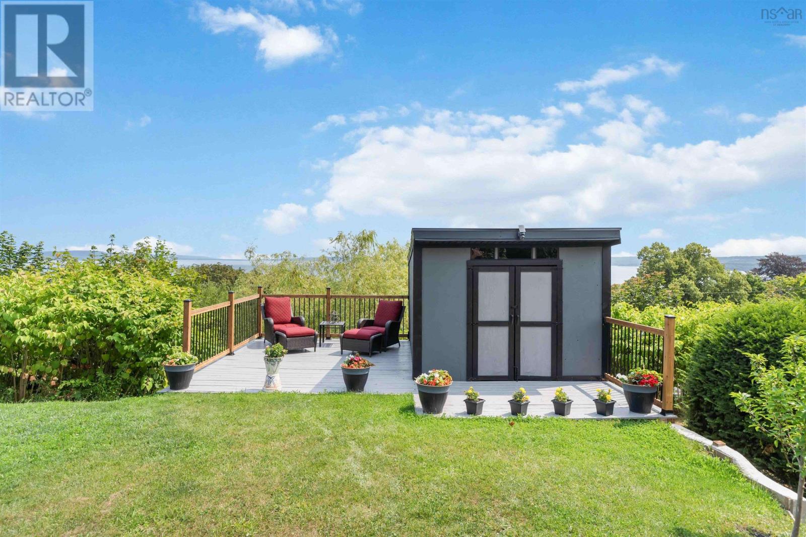 Property 44 of 49 of 180 King Street