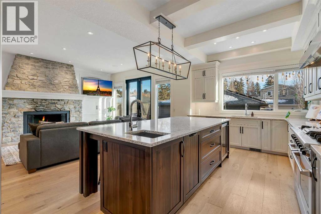 Single Family House for Sale in  Bowwater Crescent NW Bowness Calgary 