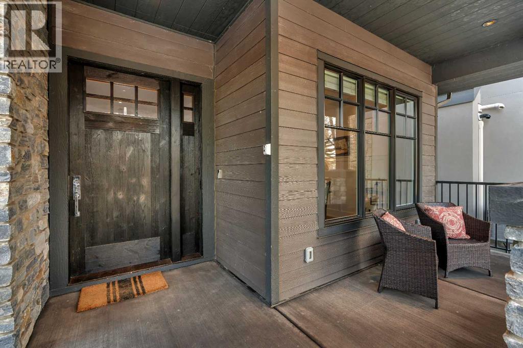 Single Family House for Sale in  Bowwater Crescent NW Bowness Calgary 