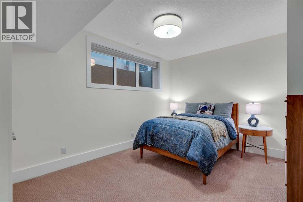 Single Family House for Sale in  Bowwater Crescent NW Bowness Calgary 