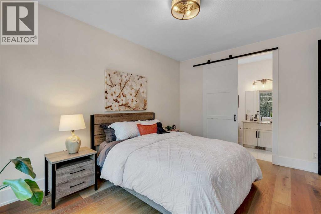 Single Family House for Sale in  Bowwater Crescent NW Bowness Calgary 