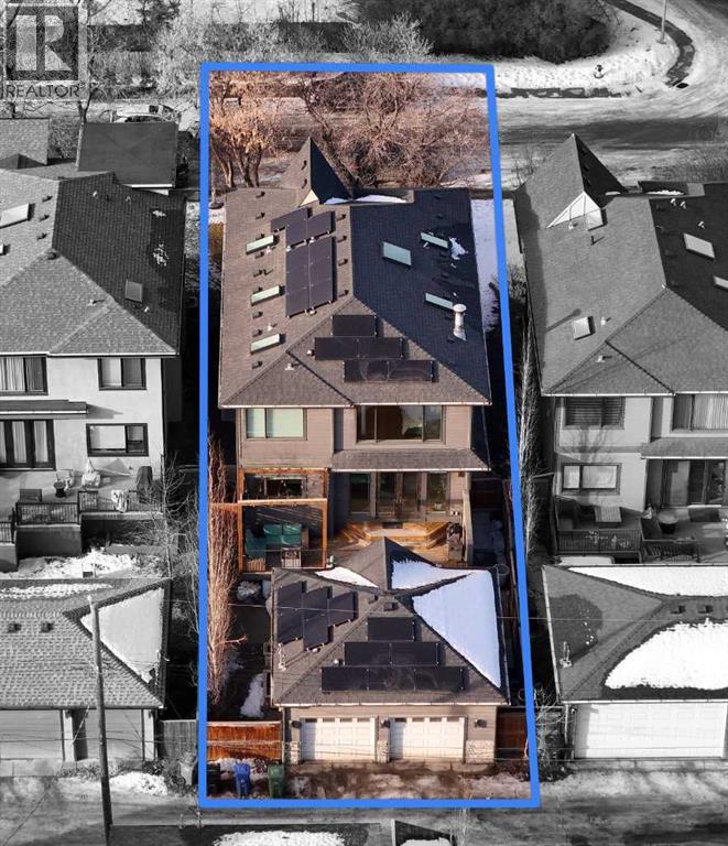 Single Family House for Sale in  Bowwater Crescent NW Bowness Calgary 