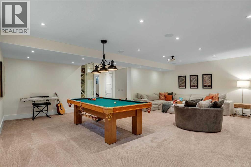 Single Family House for Sale in  Bowwater Crescent NW Bowness Calgary 