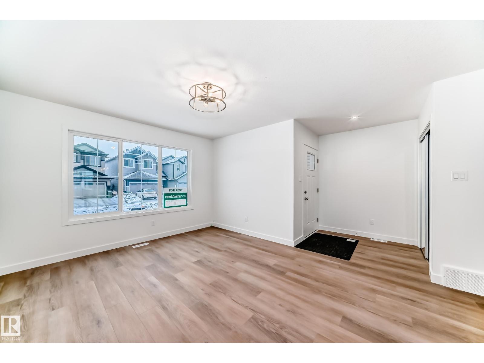 
          4619 177ave NW
            <br/>
            <span>Edmonton</span>
            , 
            <span>AB</span>
             <span>T5Y4B7</span>
         - Photo 9