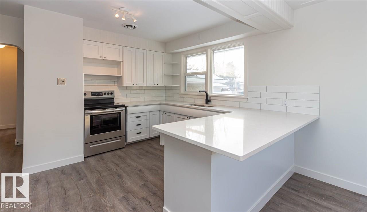 10536 76 ST NW - 15