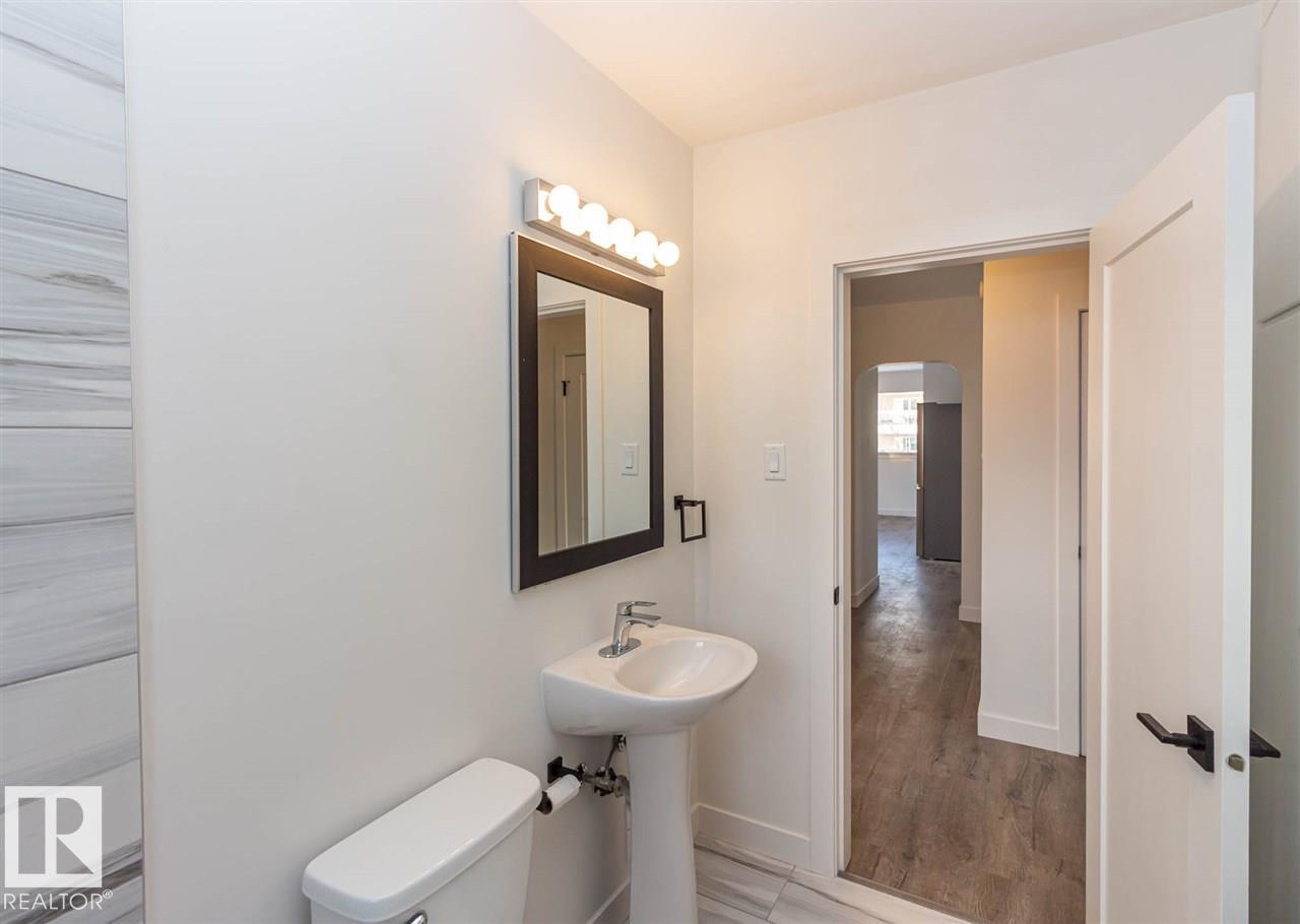 10536 76 ST NW - 22