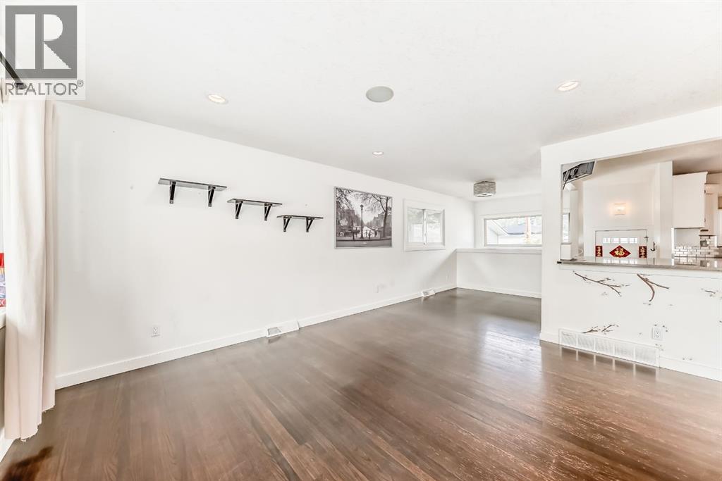 Single Family House Bungalow for Sale in  Bowlen Street NW Brentwood Calgary 