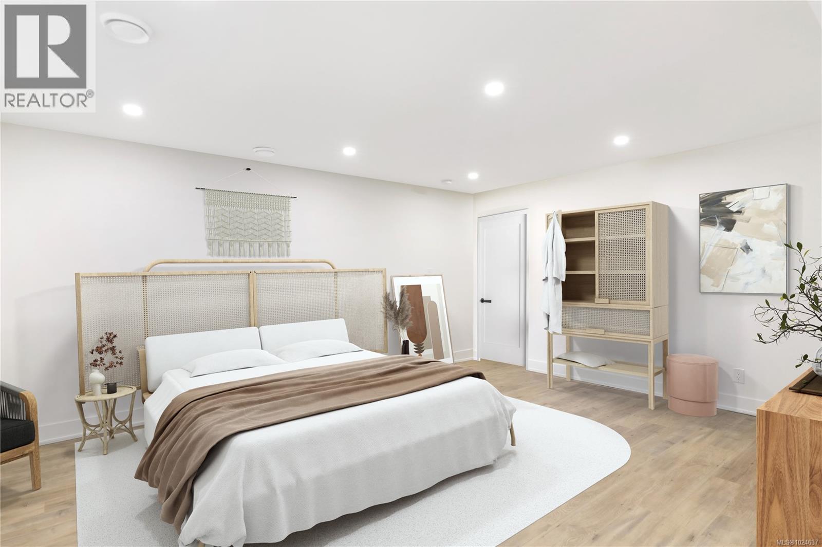 177 Sunningdale Rd E, Qualicum Beach