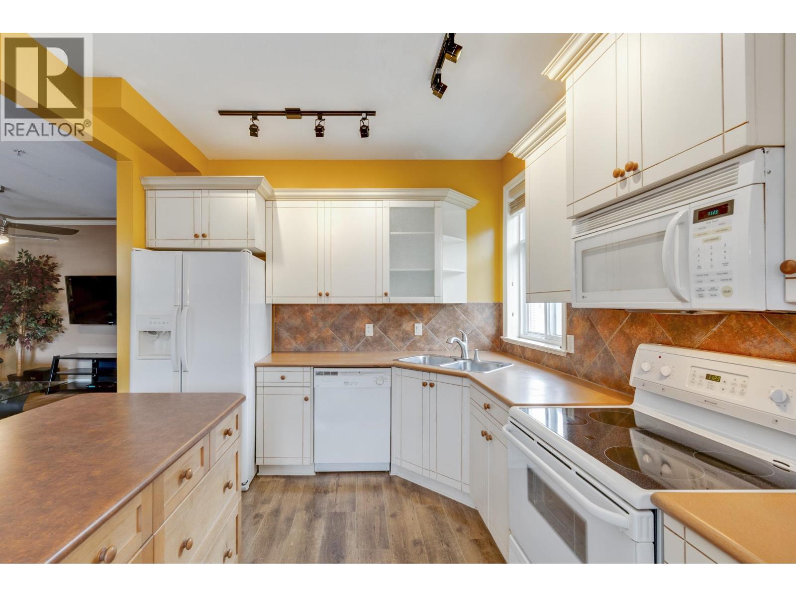 8 19148 124 AVENUE, Pitt Meadows