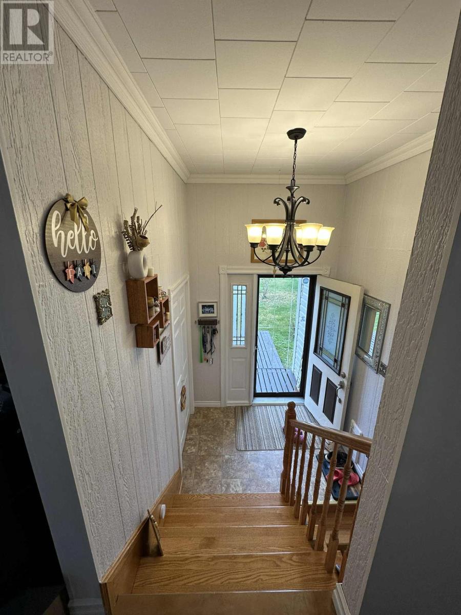 7 Earles Road - 6