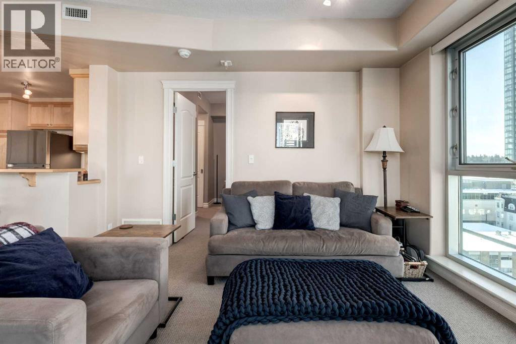 Single Family House for Sale in    Avenue SW Beltline Calgary 