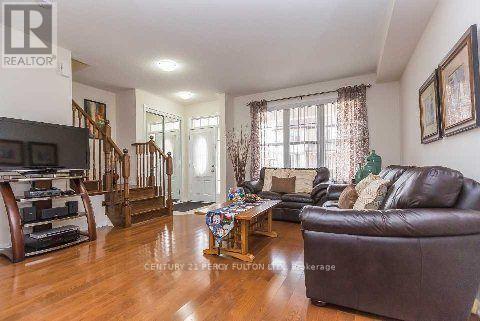 30 TERRY FOX STREET - Photo 2 of 15, Markham (Cornell), Ontario