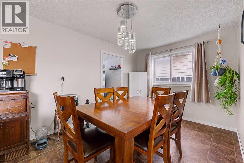 Single Family House 4 Level for Sale in  Falton Road NE Falconridge Calgary 
