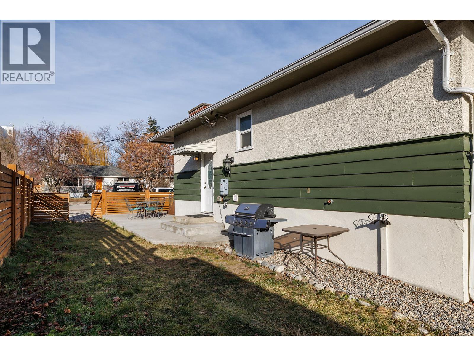  751 Saucier Avenue, Kelowna