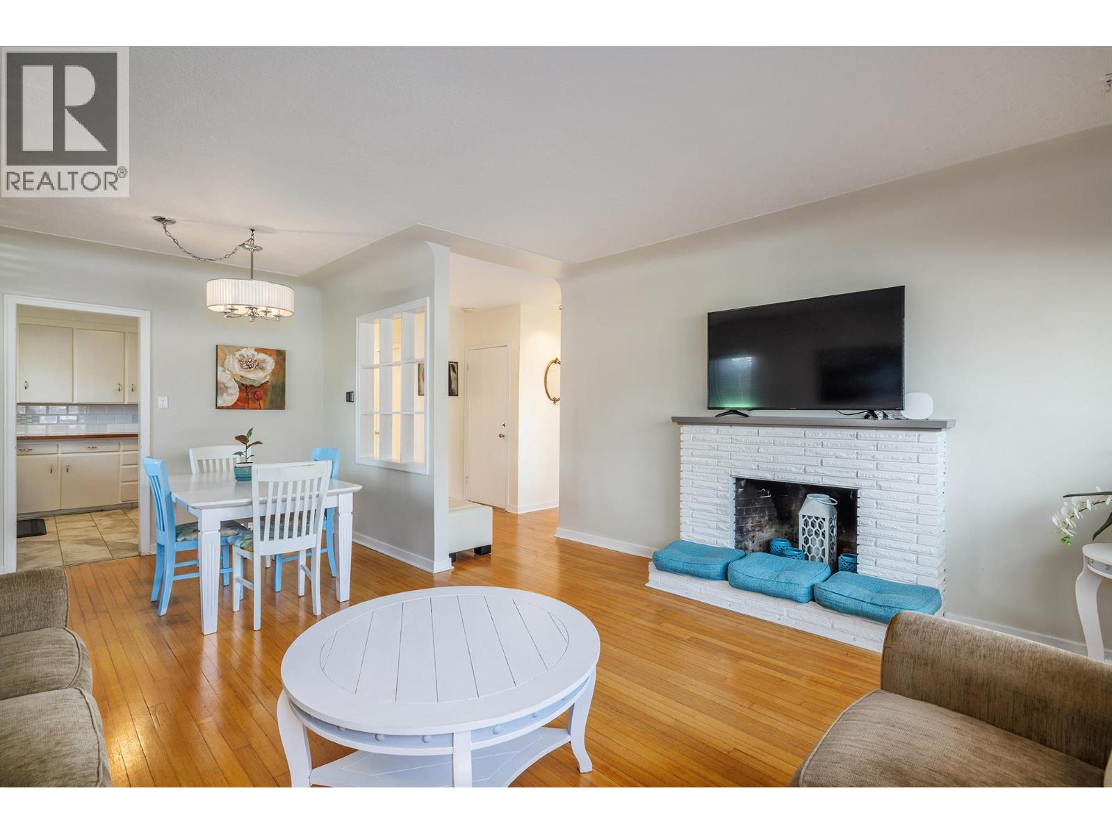  751 Saucier Avenue, Kelowna